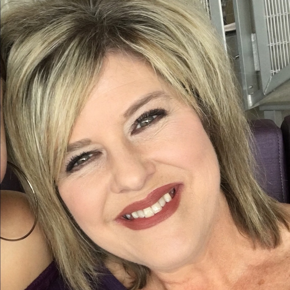 Meet your Posher, Susan